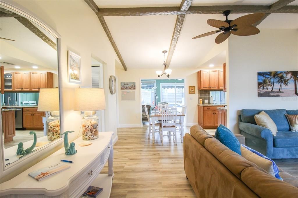 3852 Gatewood Drive, Sarasota, FL 34232 Photo