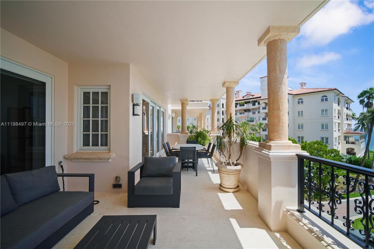19234 Fisher Island Dr, Unit 19234, Fisher Island, FL 33109 Photo