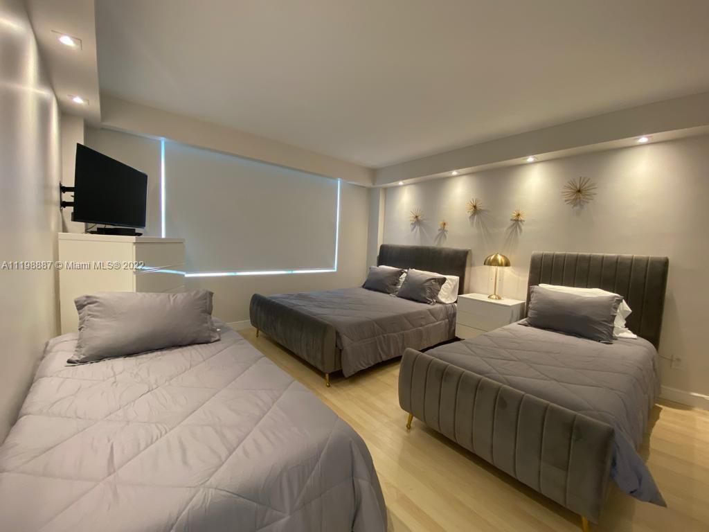 5151 Collins Ave, Unit 531, Miami Beach, FL 33140 Photo