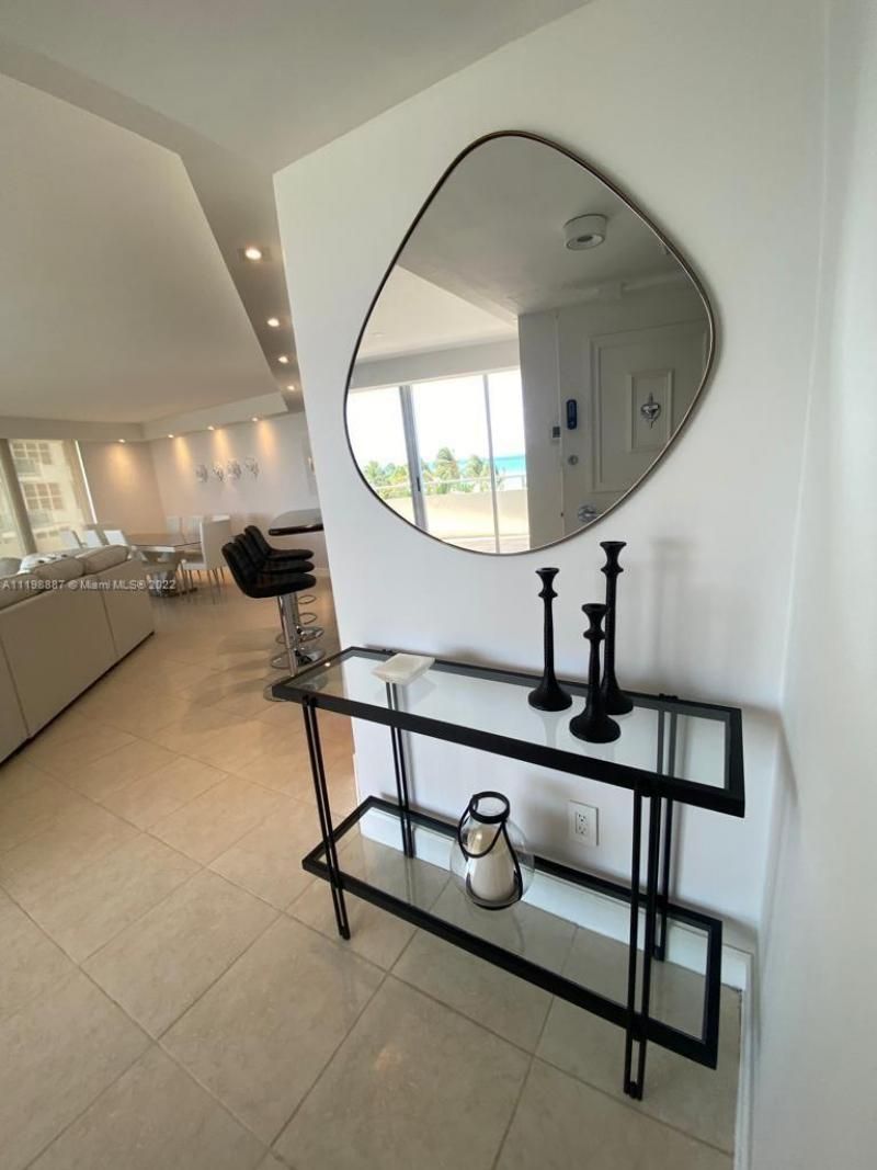 5151 Collins Ave, Unit 531, Miami Beach, FL 33140 Photo