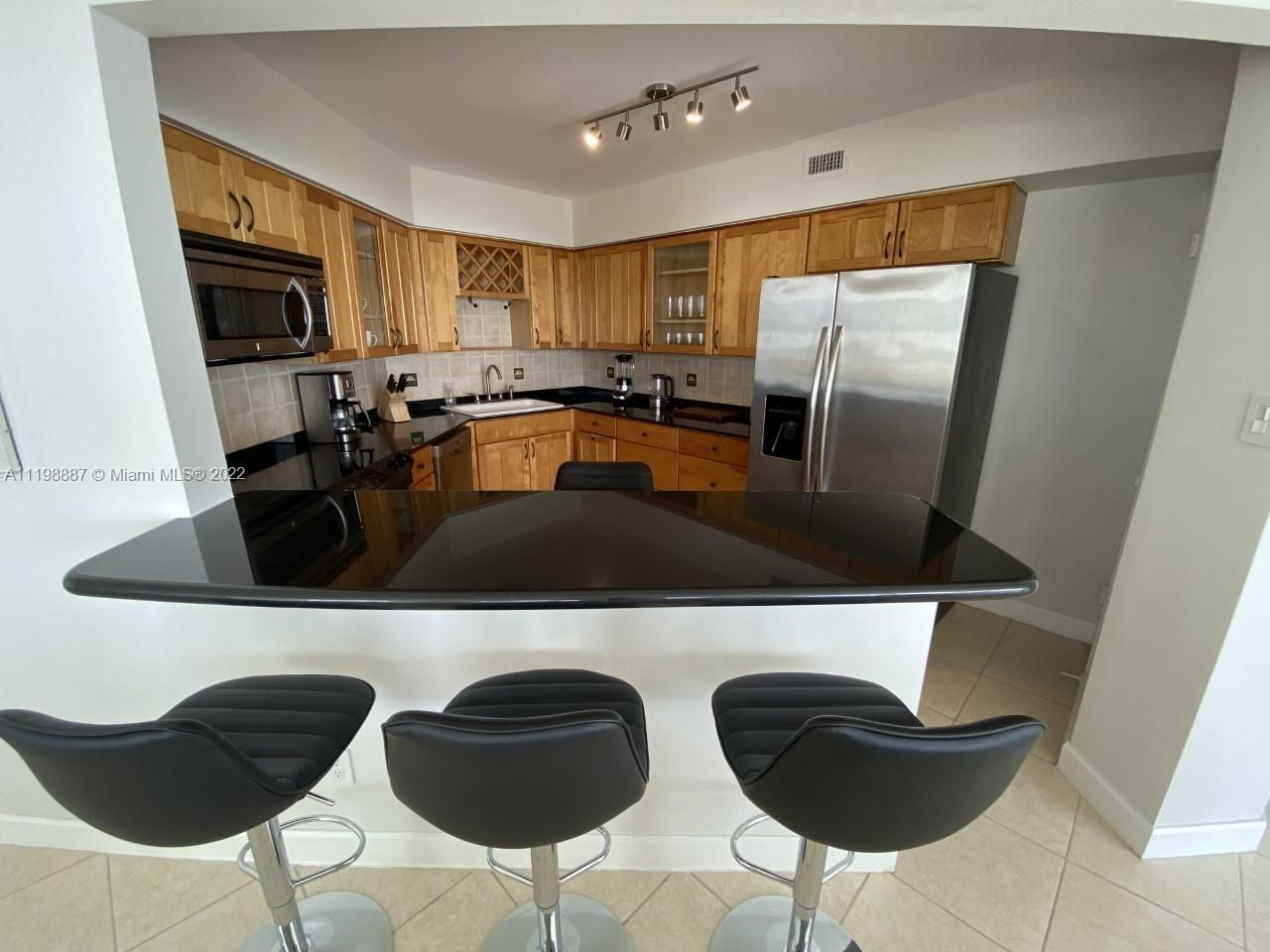 5151 Collins Ave, Unit 531, Miami Beach, FL 33140 Photo