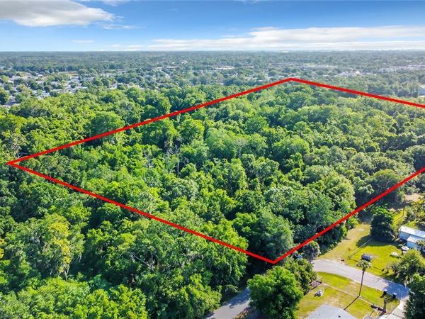 6877 NASSAU AVENUE, ORLANDO, FL 32822