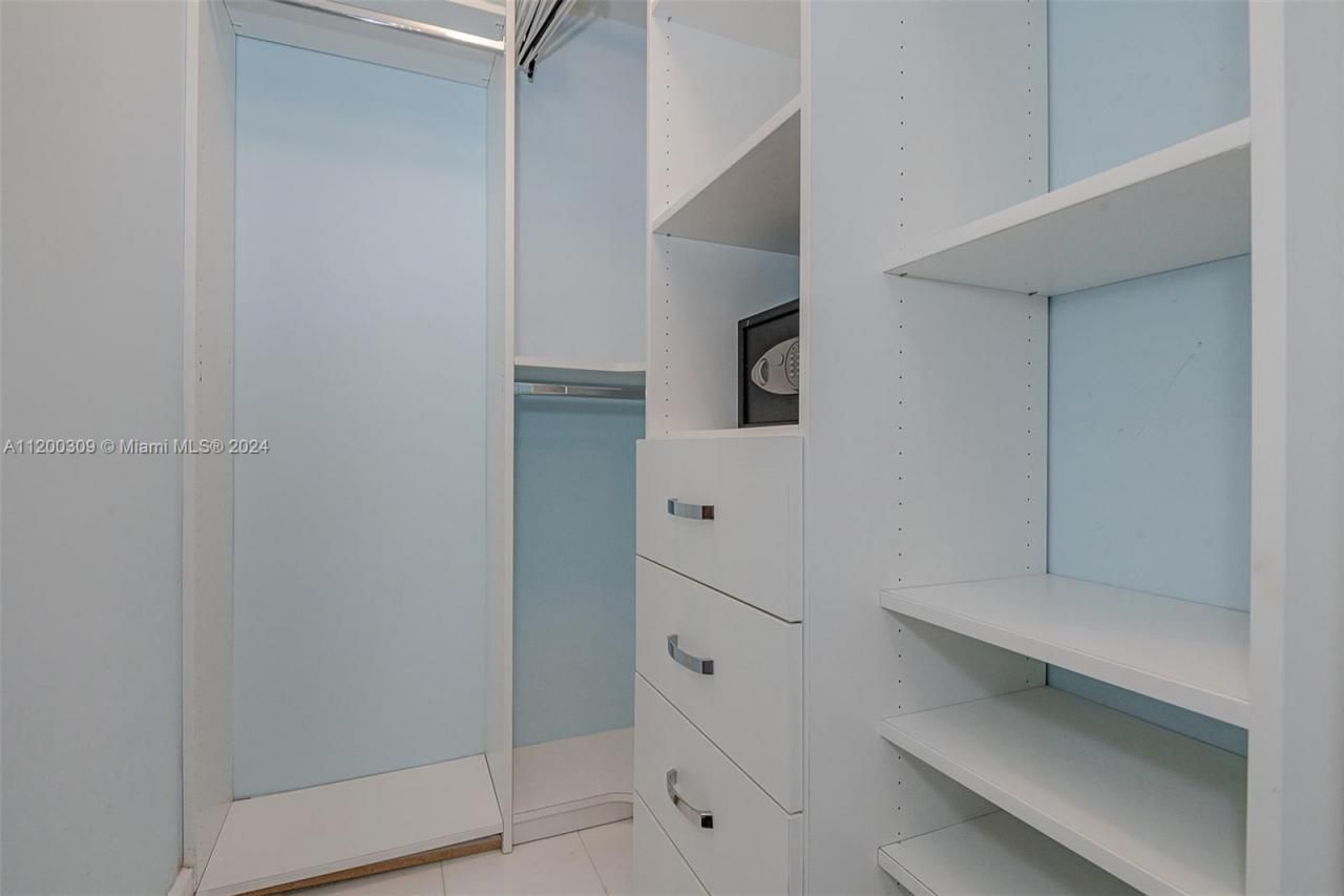 2301 Collins Ave, Unit 1506, Miami Beach, FL 33139 Photo