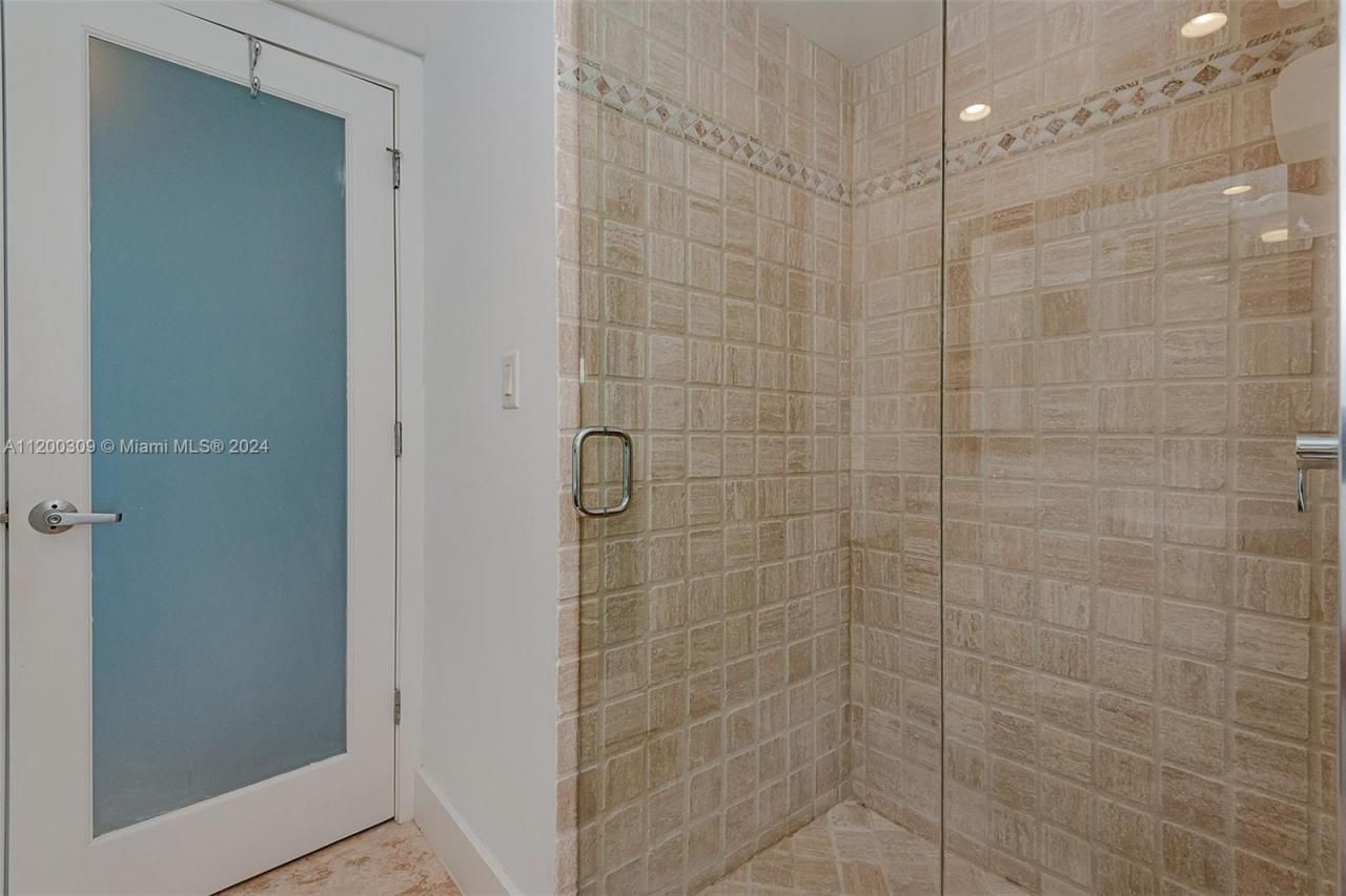 2301 Collins Ave, Unit 1506, Miami Beach, FL 33139 Photo