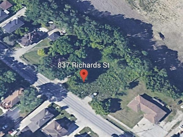 833-837 RICHARDS Street, Joliet, IL 60433