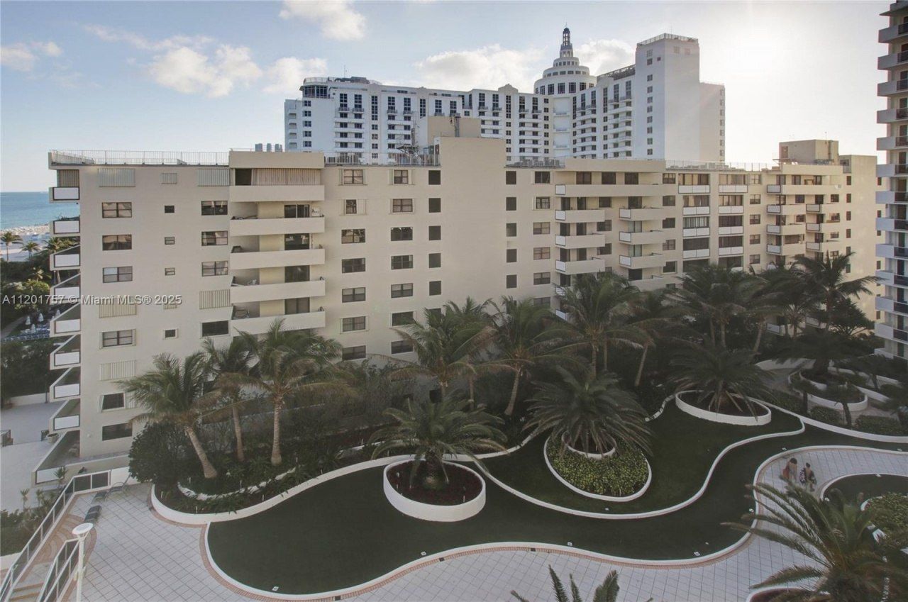 100 Lincoln Rd, Unit 940, Miami Beach, FL 33139 Photo