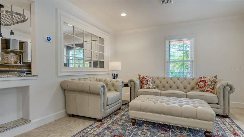 2520 Tami Sola Street, Sarasota, FL 34237 Photo