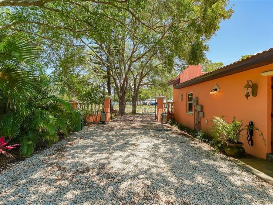 Property Image 48