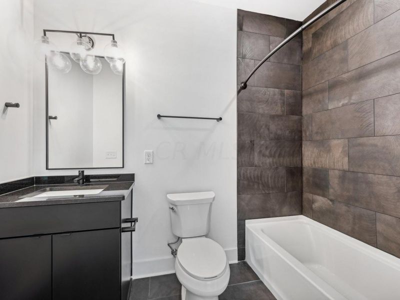 502 Riverfront Lane, Columbus, OH 43201 Photo 11