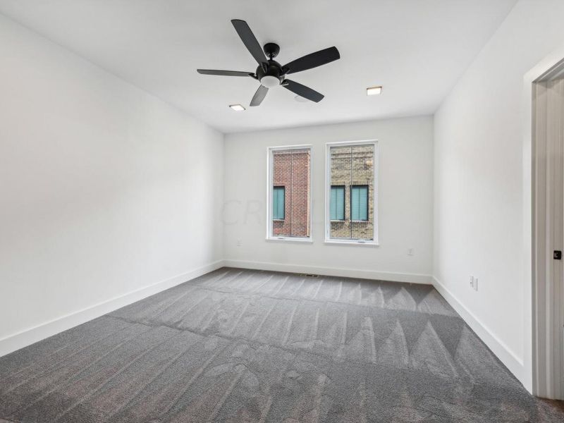 502 Riverfront Lane, Columbus, OH 43201 Photo 12