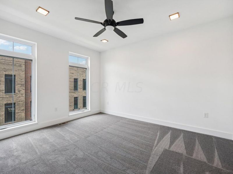 502 Riverfront Lane, Columbus, OH 43201 Photo 17