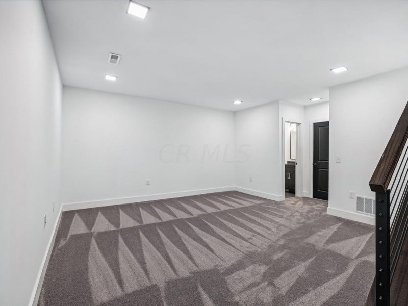 502 Riverfront Lane, Columbus, OH 43201 Photo 21