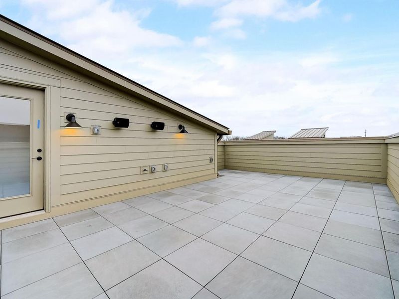 512 Riverfront Lane, Columbus, OH 43201 Photo 37