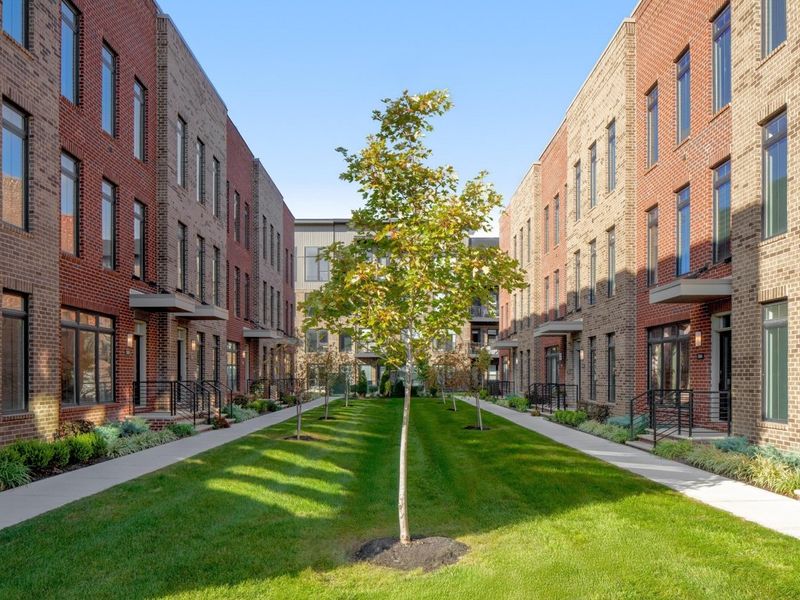 512 Riverfront Lane, Columbus, OH 43201 Photo 42