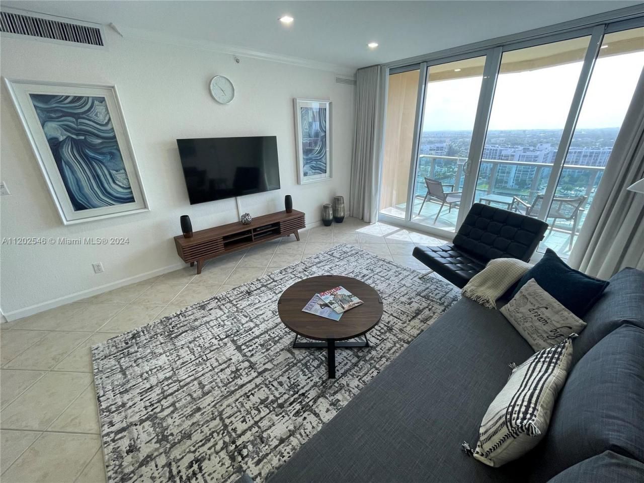 2501 S Ocean Dr, Unit PH28, Hollywood, FL 33019 Photo