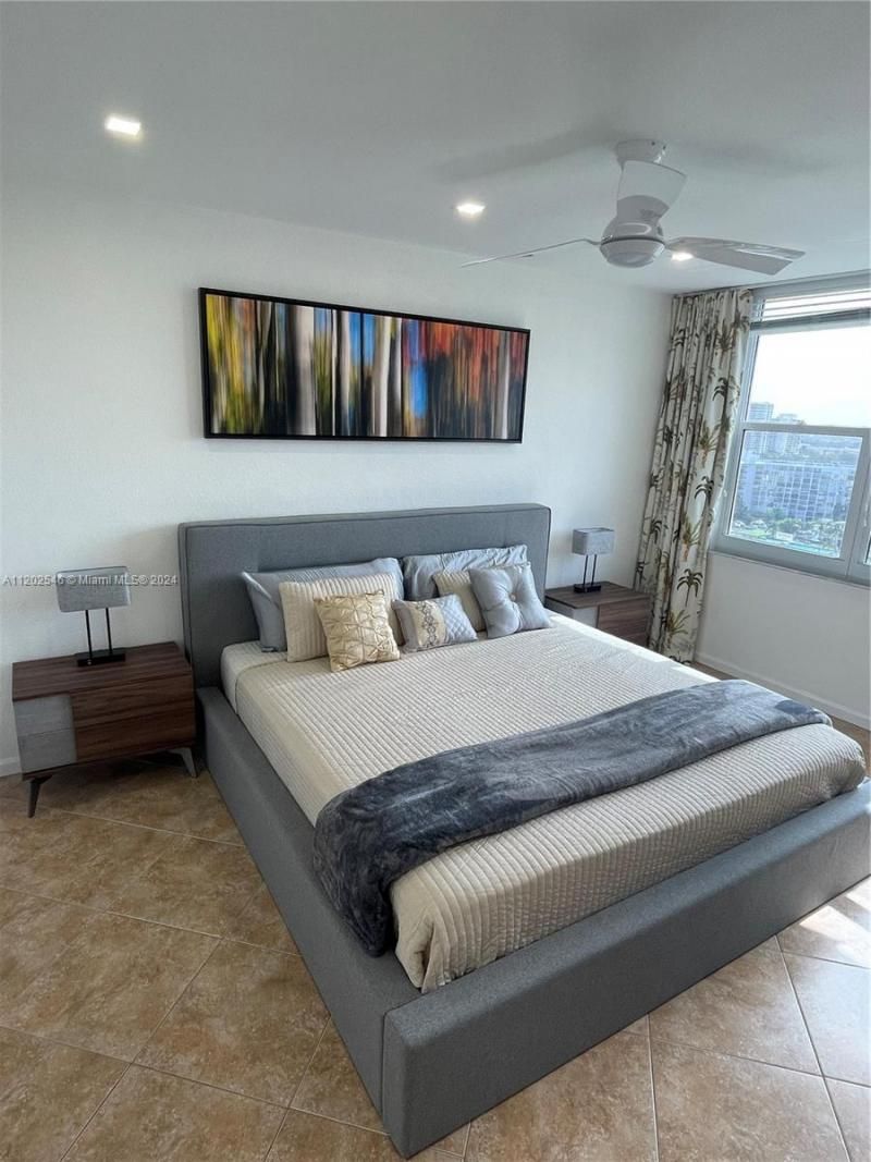 2501 S Ocean Dr, Unit PH28, Hollywood, FL 33019 Photo