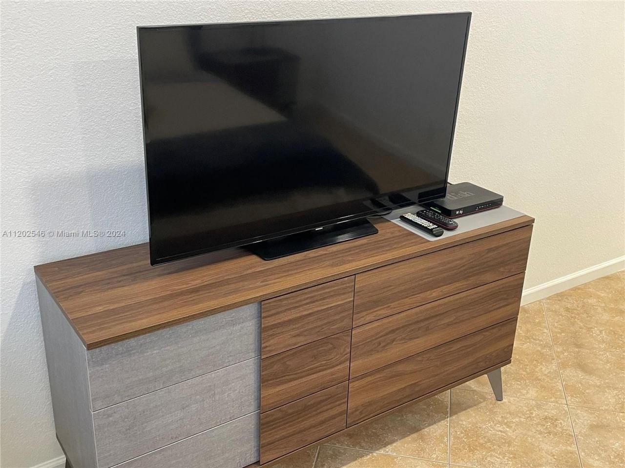 2501 S Ocean Dr, Unit PH28, Hollywood, FL 33019 Photo