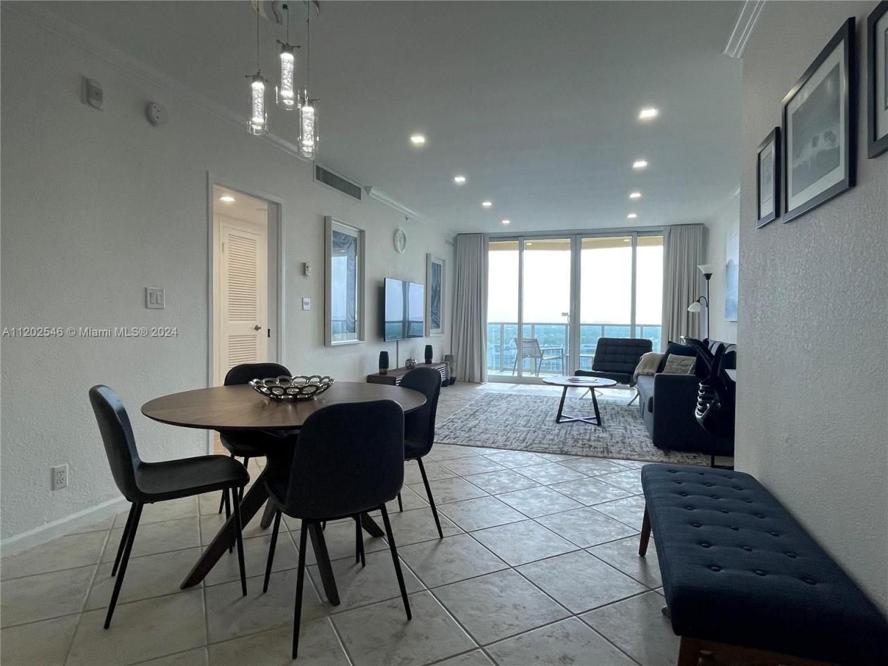 2501 S Ocean Dr, Unit PH28, Hollywood, FL 33019 Photo
