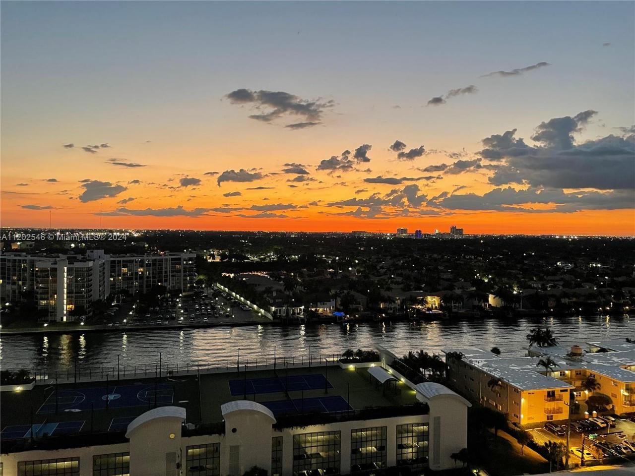 2501 S Ocean Dr, Unit PH28, Hollywood, FL 33019 Photo