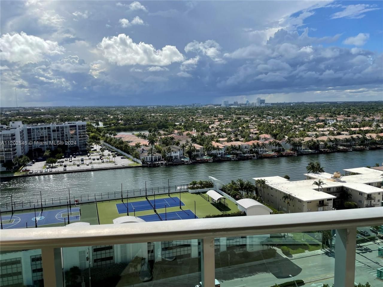 2501 S Ocean Dr, Unit PH28, Hollywood, FL 33019 Photo