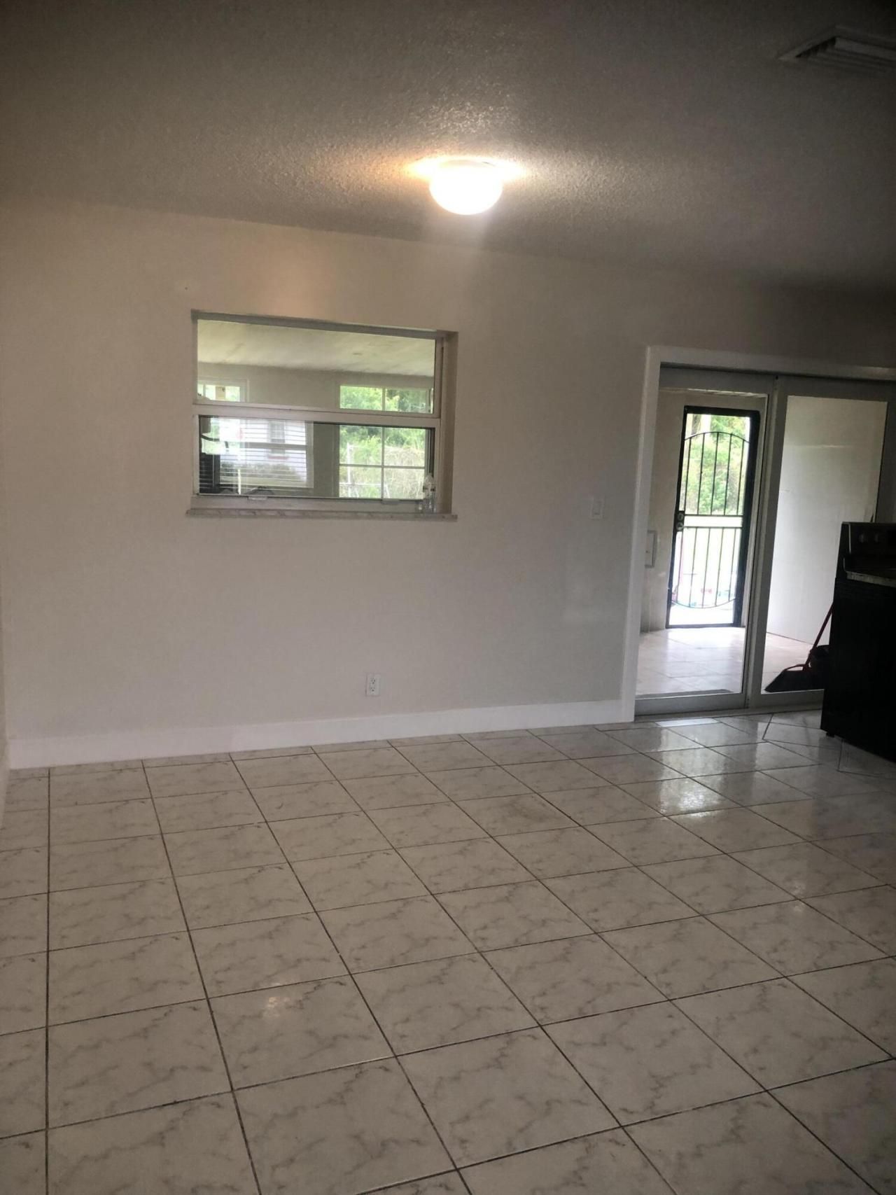 5500 Jeffery Avenue, Mangonia Park, FL 33407 Photo