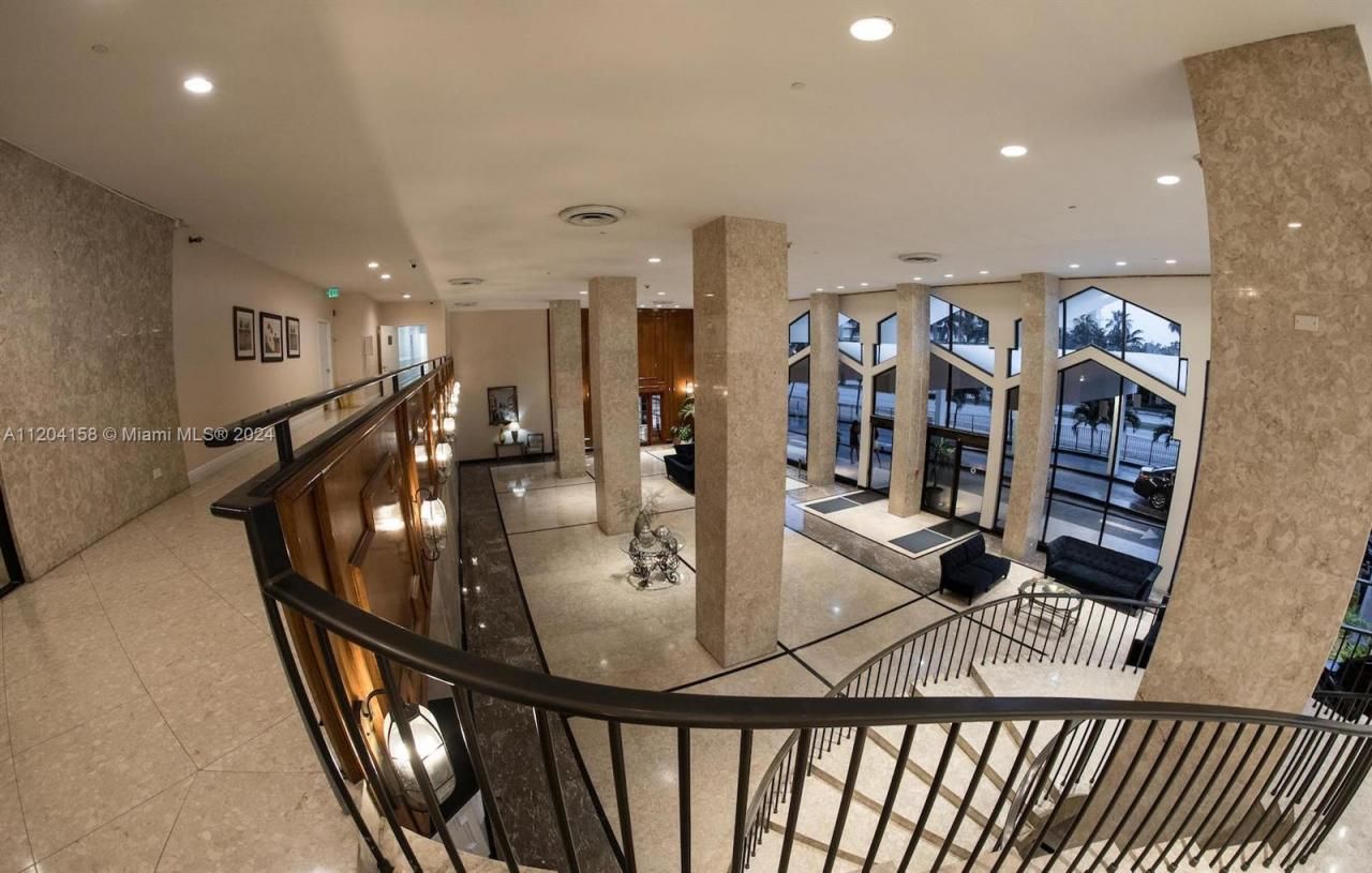 5601 Collins Ave, Unit 1603, Miami Beach, FL 33140 Photo