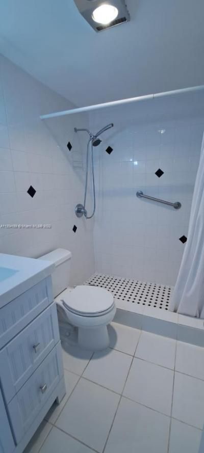 155 Easthampton G, Unit 155, West Palm Beach, FL 33417 Photo