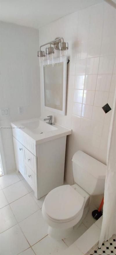 155 Easthampton G, Unit 155, West Palm Beach, FL 33417 Photo