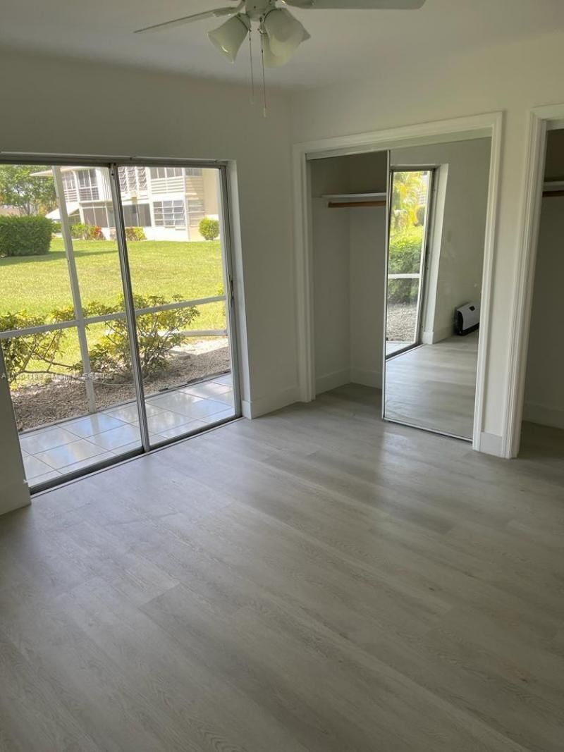 155 Easthampton G, Unit 155, West Palm Beach, FL 33417 Photo