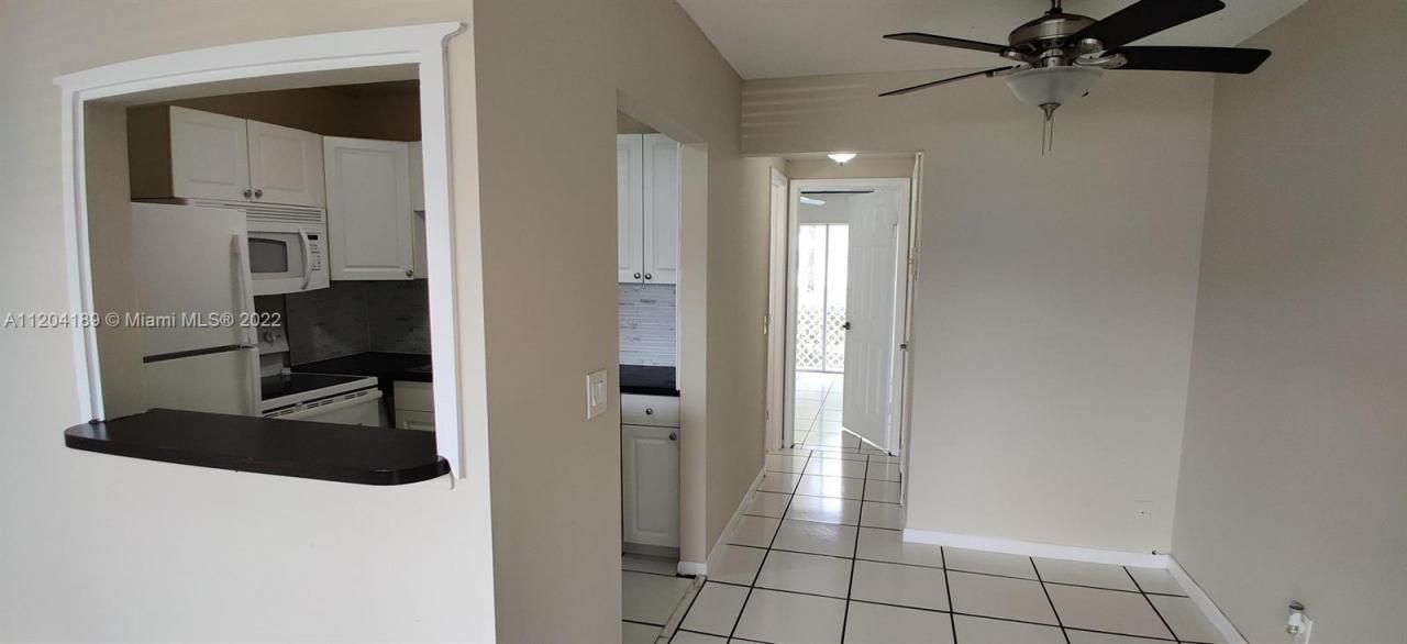 155 Easthampton G, Unit 155, West Palm Beach, FL 33417 Photo