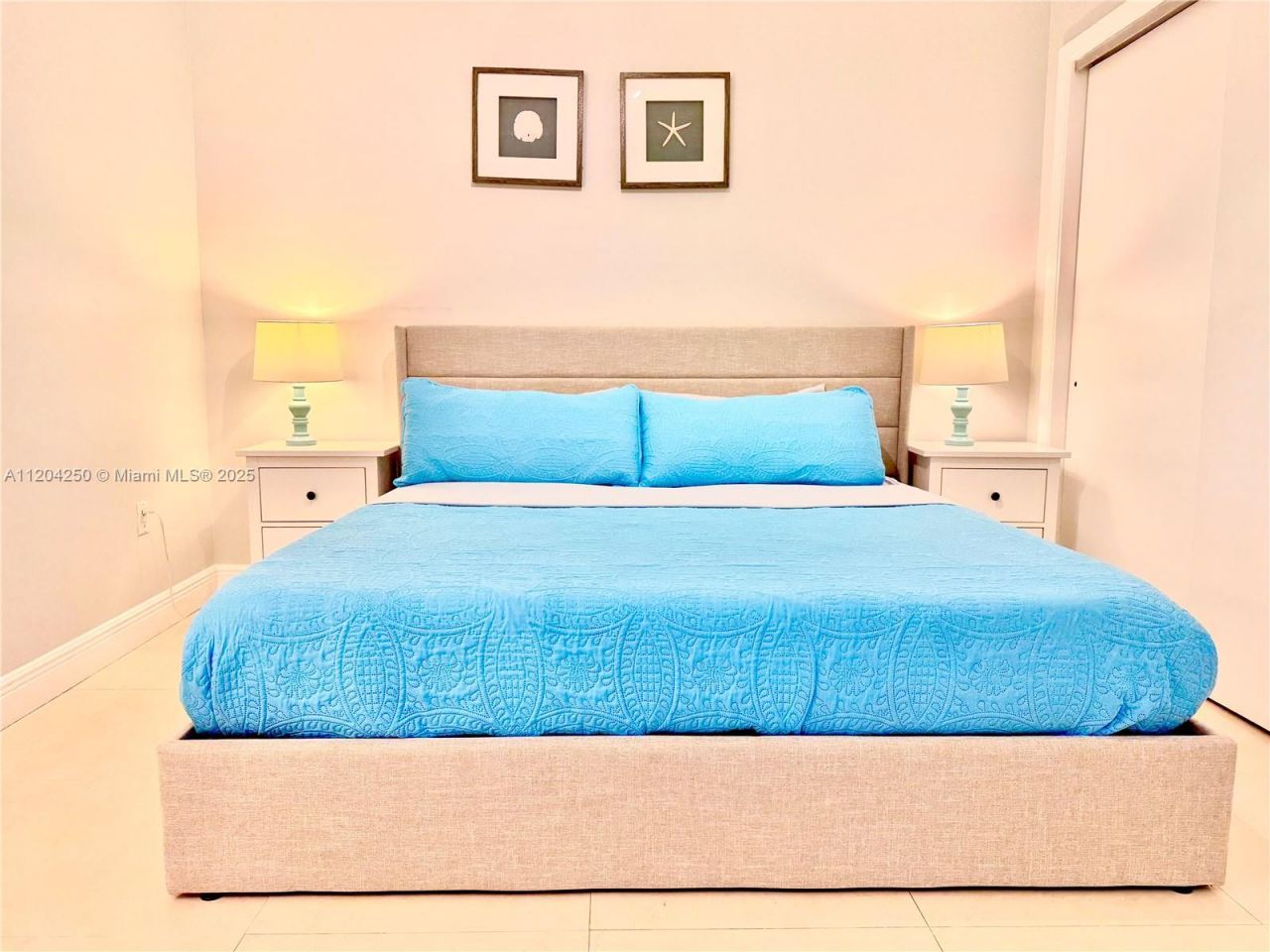 1830 S Ocean Dr, Unit 1709, Hallandale Beach, FL 33009 Photo