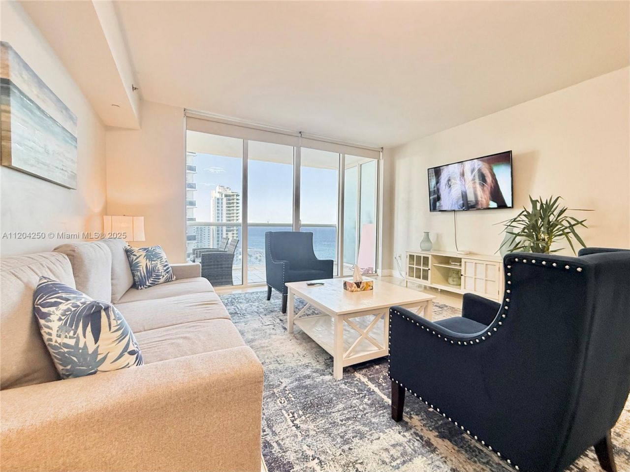 1830 S Ocean Dr, Unit 1709, Hallandale Beach, FL 33009 Photo