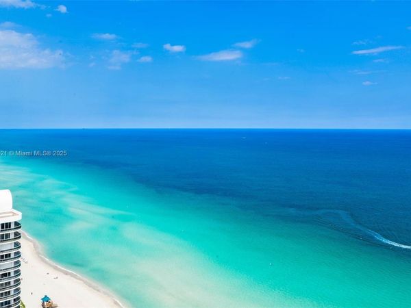 16699 Collins Ave, Unit 2704, Sunny Isles Beach, FL 33160