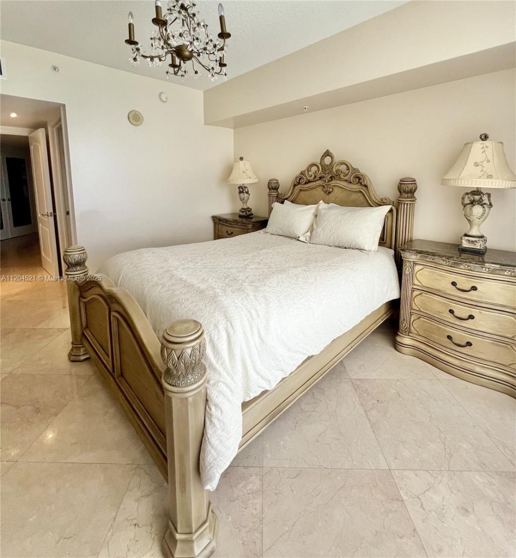 16699 Collins Ave, Unit 2704, Sunny Isles Beach, FL 33160 Photo