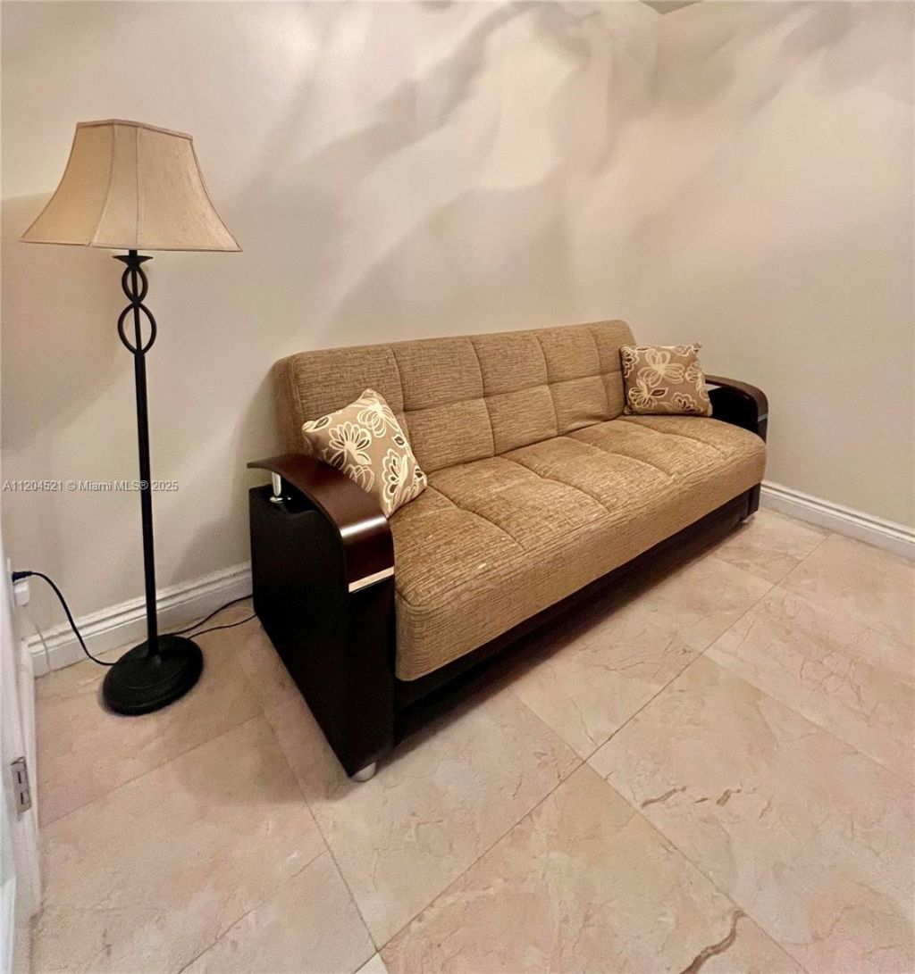 16699 Collins Ave, Unit 2704, Sunny Isles Beach, FL 33160 Photo