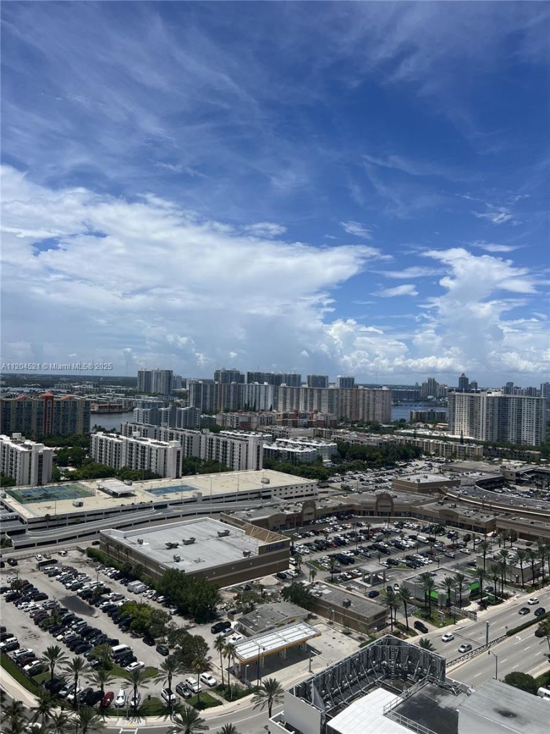 16699 Collins Ave, Unit 2704, Sunny Isles Beach, FL 33160 Photo
