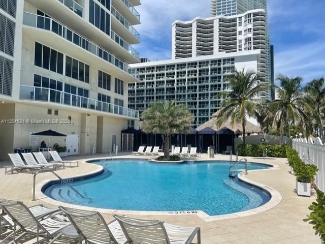 16699 Collins Ave, Unit 2704, Sunny Isles Beach, FL 33160 Photo