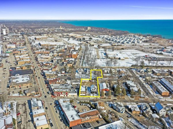 417-429 Temple Avenue, Highland Park, IL 60035