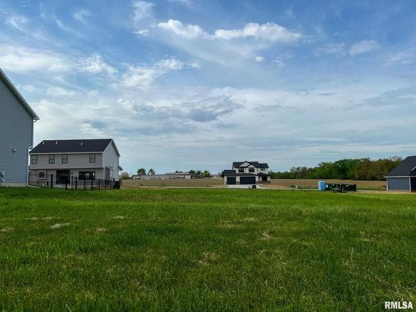 6411 W CALLAHAN Court, Edwards, IL 61528