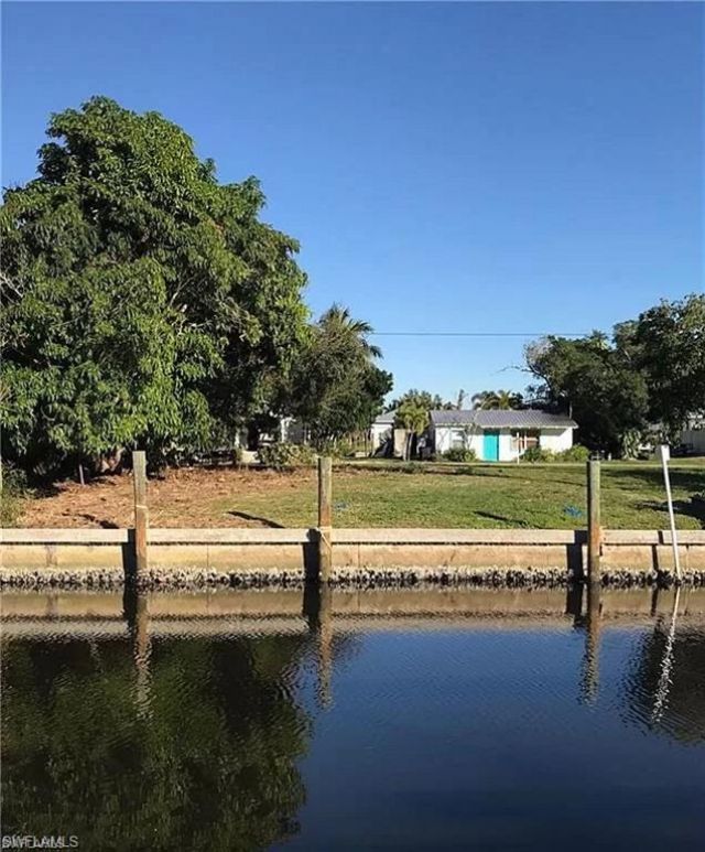 16281 Porto Bello St, Bokeelia, FL 33922 Photo
