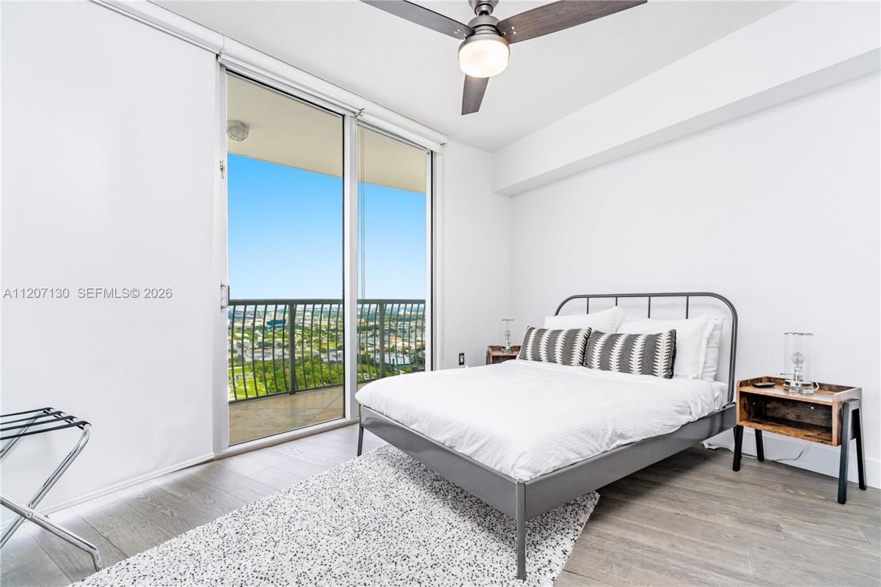 1750 N Bayshore Dr, Unit 3914, Miami, FL 33132 Photo