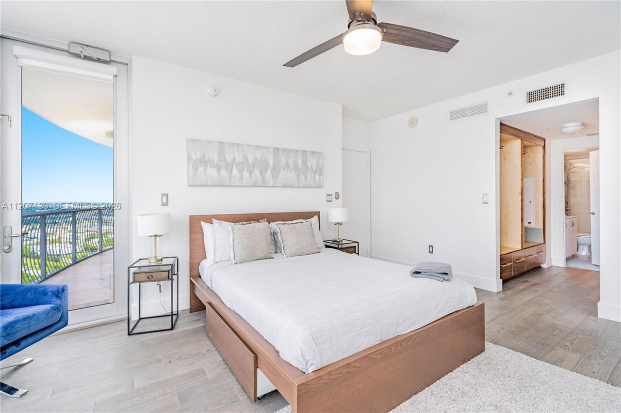 1750 N Bayshore Dr, Unit 3914, Miami, FL 33132 Photo