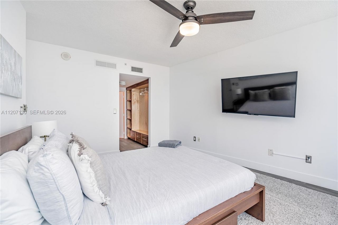 1750 N Bayshore Dr, Unit 3914, Miami, FL 33132 Photo