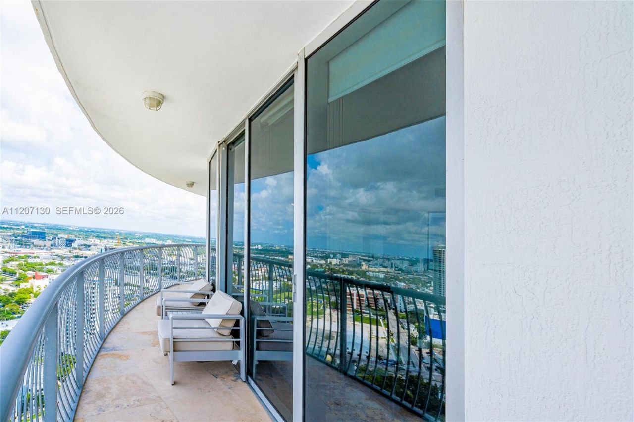 1750 N Bayshore Dr, Unit 3914, Miami, FL 33132 Photo