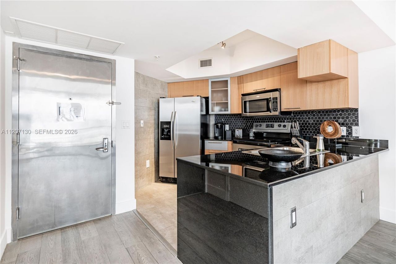 1750 N Bayshore Dr, Unit 3914, Miami, FL 33132 Photo