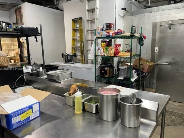 8726 NW 26th St, Doral, FL 33172 Photo