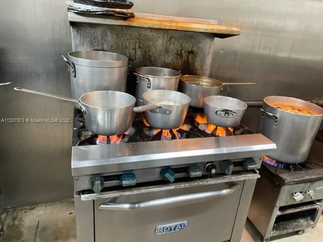 8726 NW 26th St, Doral, FL 33172 Photo