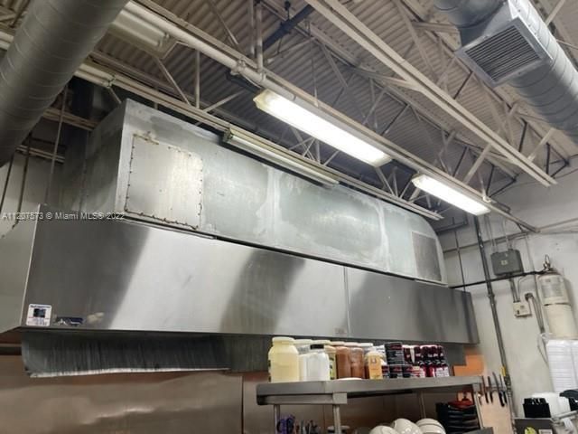 8726 NW 26th St, Doral, FL 33172 Photo