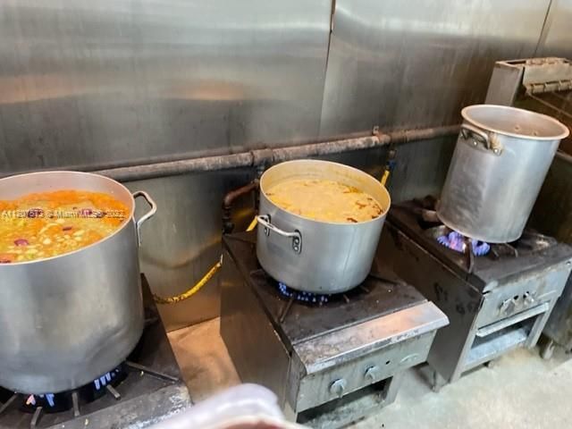 8726 NW 26th St, Doral, FL 33172 Photo