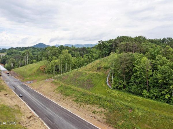 Jake Thomas Rd Blvd, Pigeon Forge, TN 37863